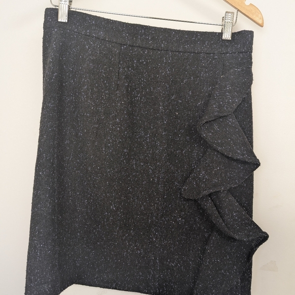 BB DAKOTA RUFFLE BLACK MINI SKIRT SIZE 10 - Picture 2 of 6
